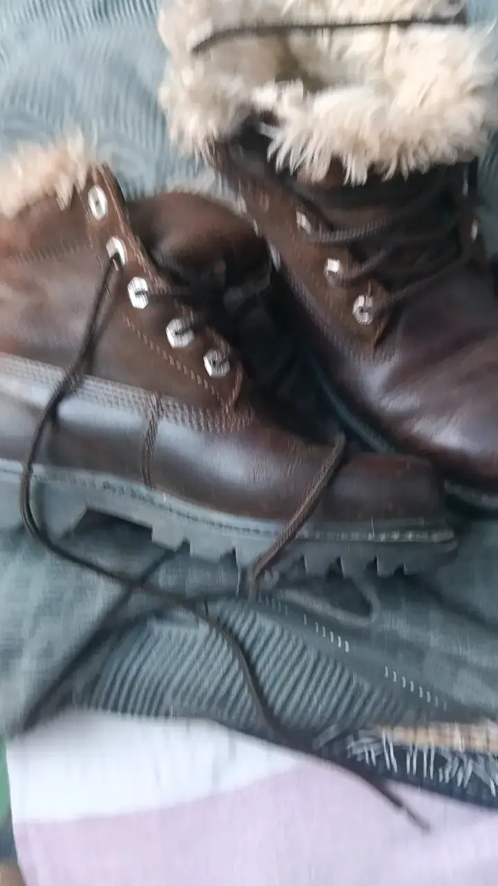 Botas de cuero CAT con forro de lana - 3