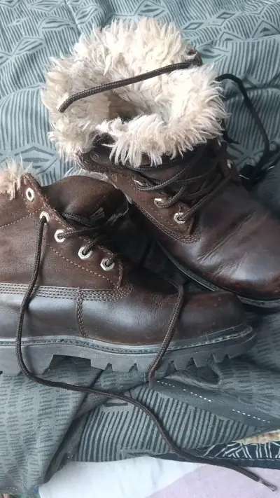 Botas de cuero CAT con forro de lana - miniatura 4