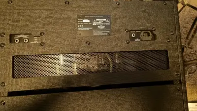 Amplificador de guitarra Vox con altavoz Celestion - miniatura 3