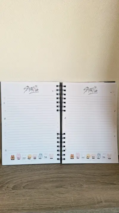 Cuaderno Stray Kids - miniatura 4