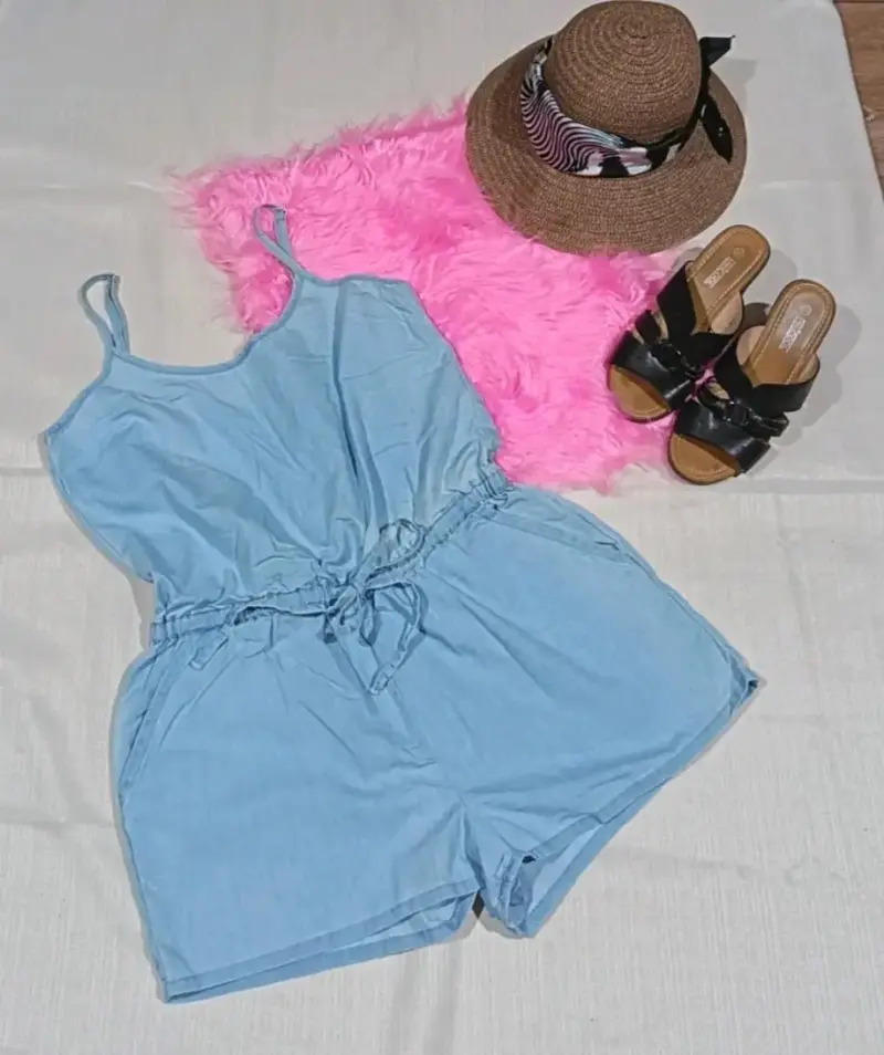 Enterito corto azul claro para mujer