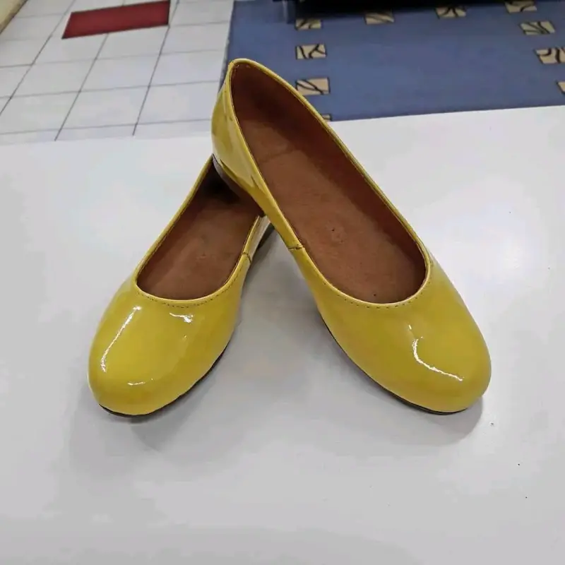 Bailarinas cuero richato numero 37