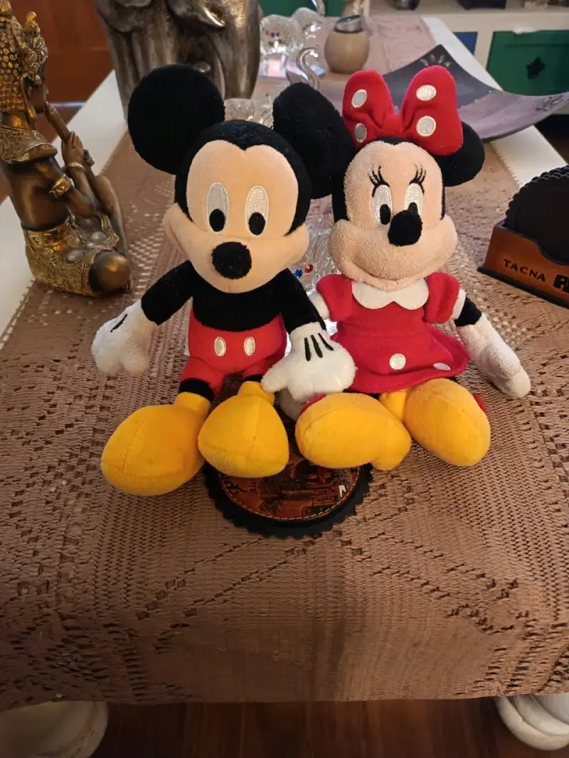 Peluche Minnie Mouse vestido rosado - 3