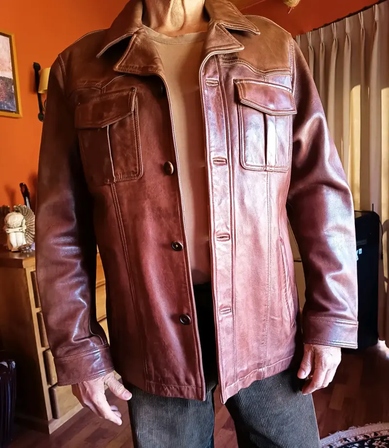 Chaqueta de cuero marrón para hombre