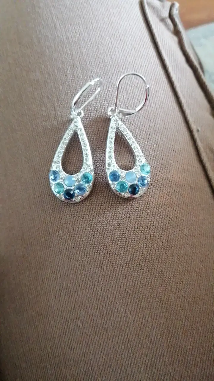 Aros colgantes de plata con piedras azules Avon - 2