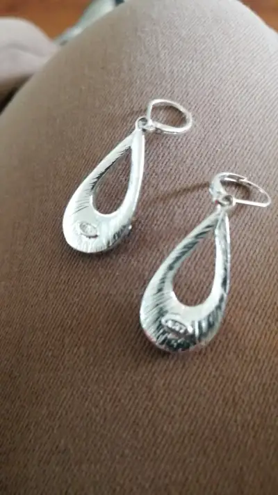 Aros colgantes de plata con piedras azules Avon - miniatura 4