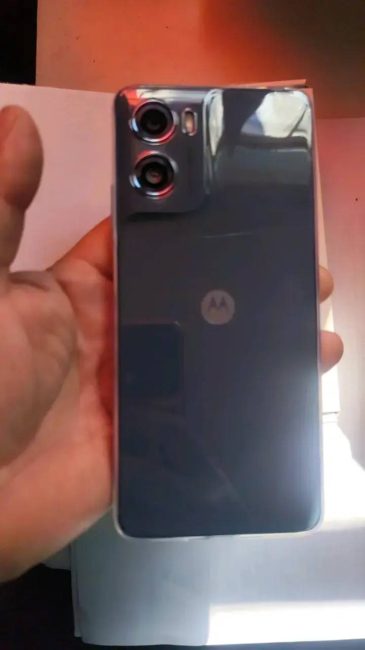 Smartphone Motorola Moto G06 cámara de 50 M nuevo - 4