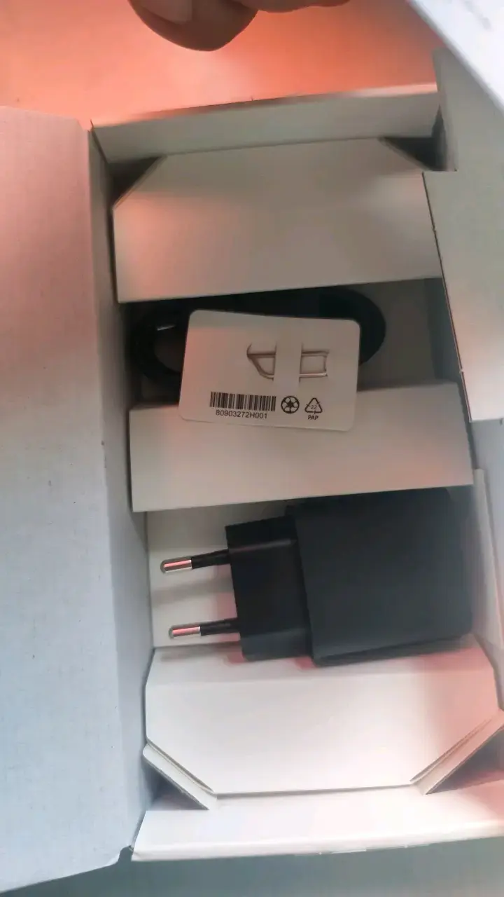 Smartphone Motorola Moto G06 cámara de 50 M nuevo - 5