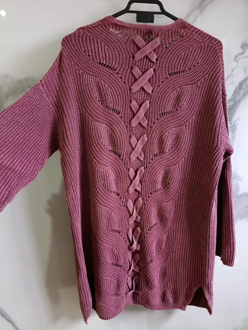 Cárdigan tejido morado con diseño trenzado - 2