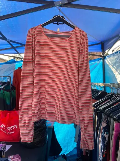 Lote de 50 prendas cada una en 500 pesos - miniatura 2