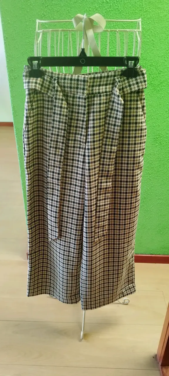 Pantalones a cuadros corto - 4