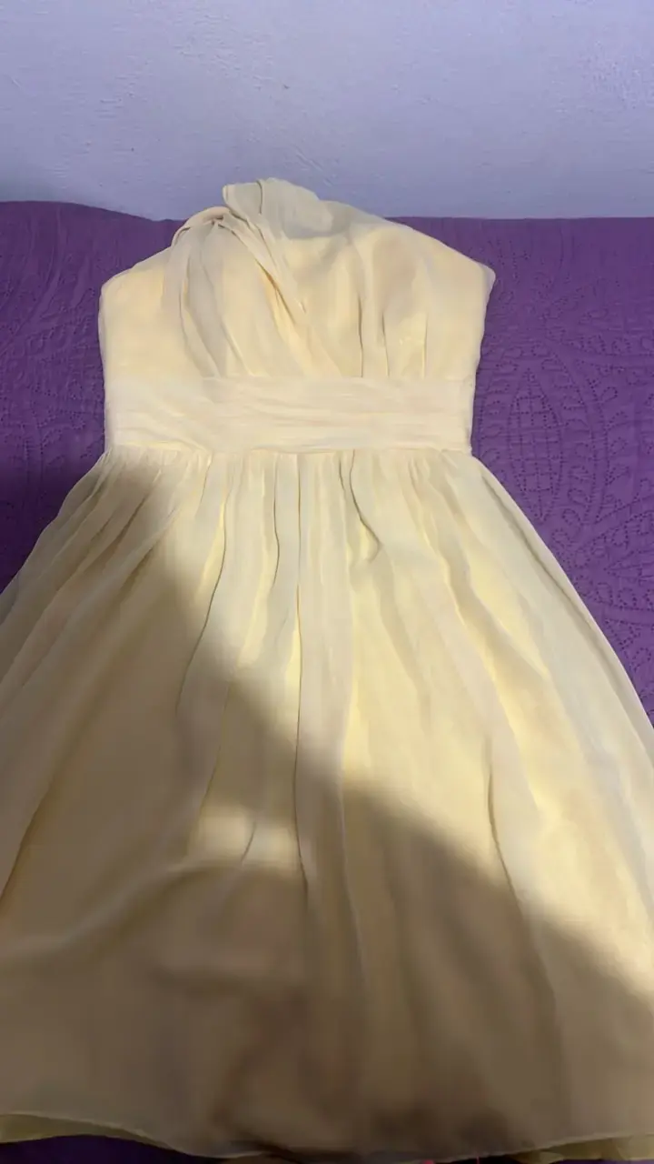 Vestido amarillo elegante para fiesta - 1