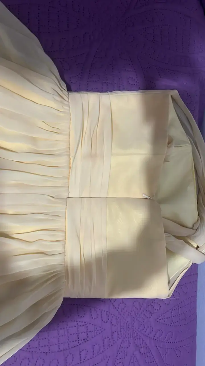 Vestido amarillo elegante para fiesta - 5