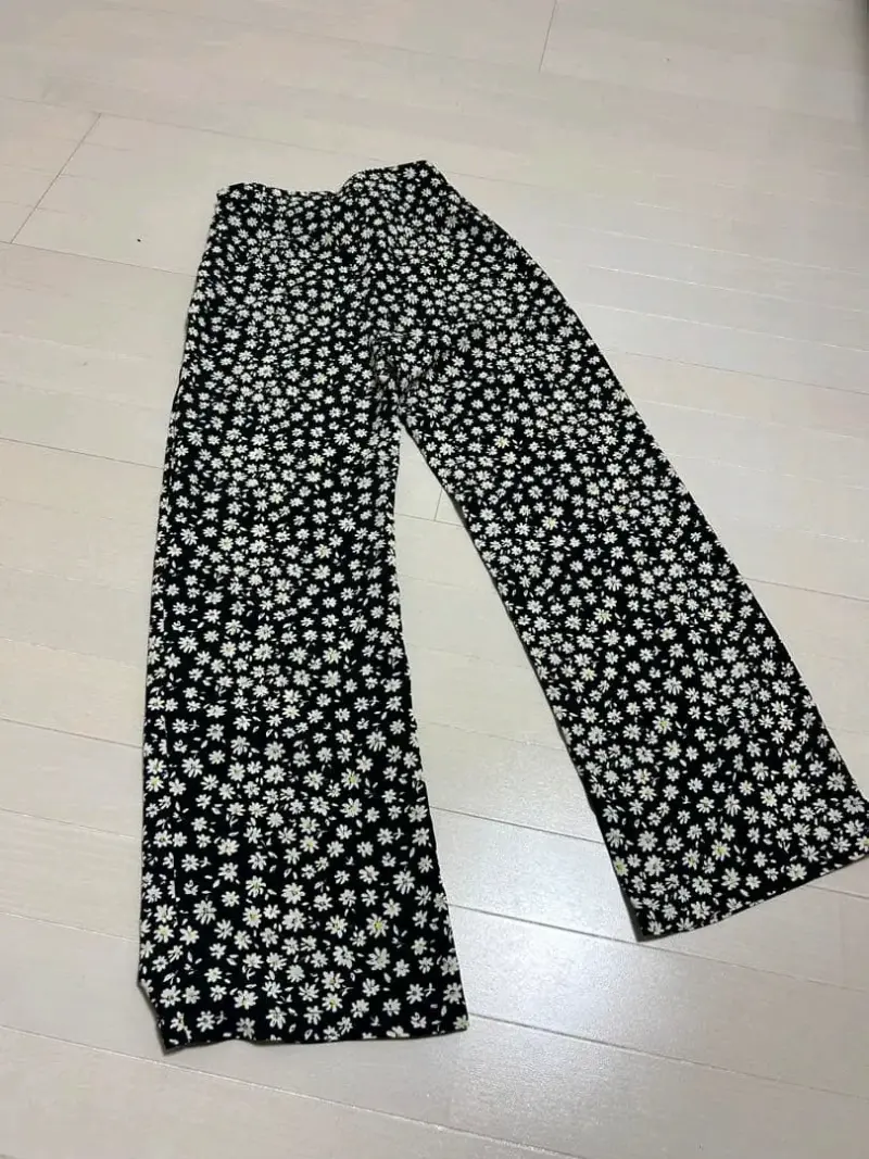 Pantalones estampado floral - 1