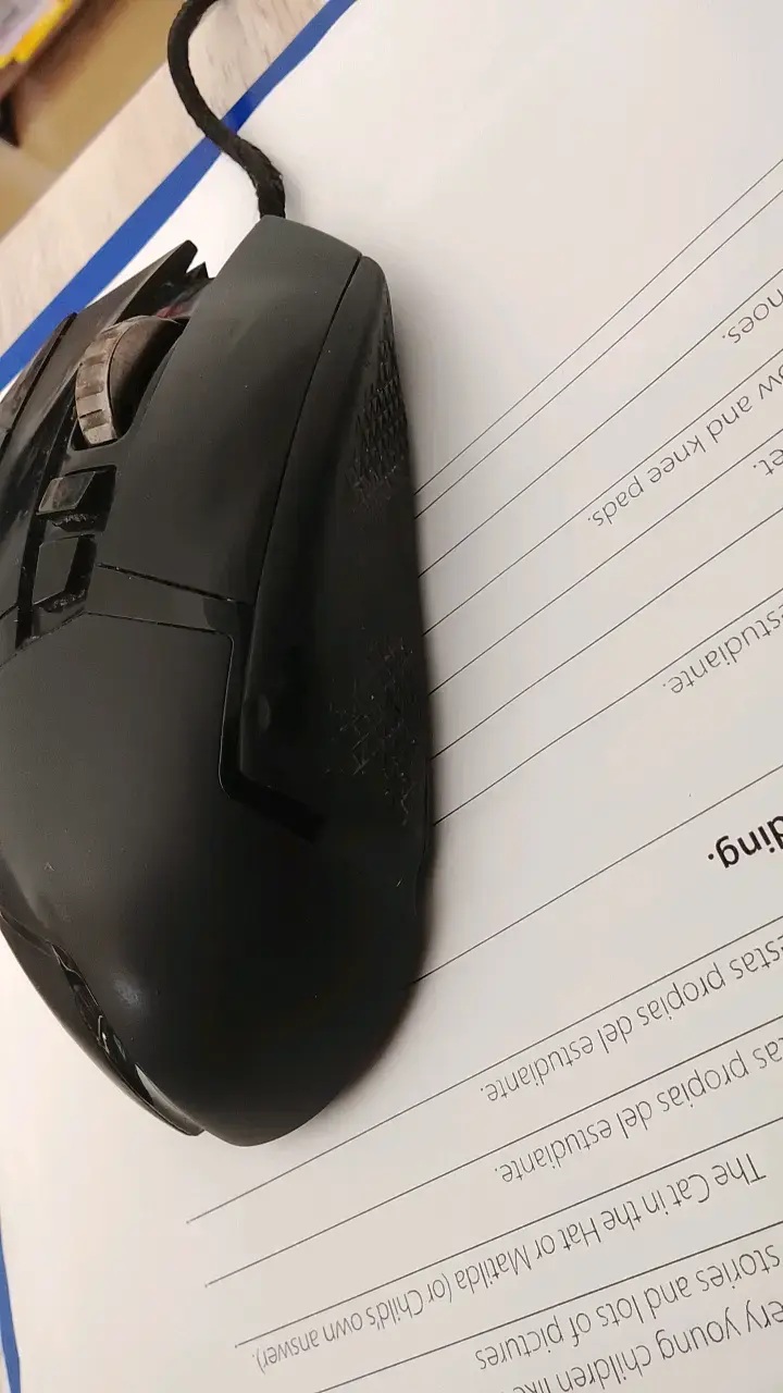Mouse gamer Logitech G502 Hero Defectuoso - 3
