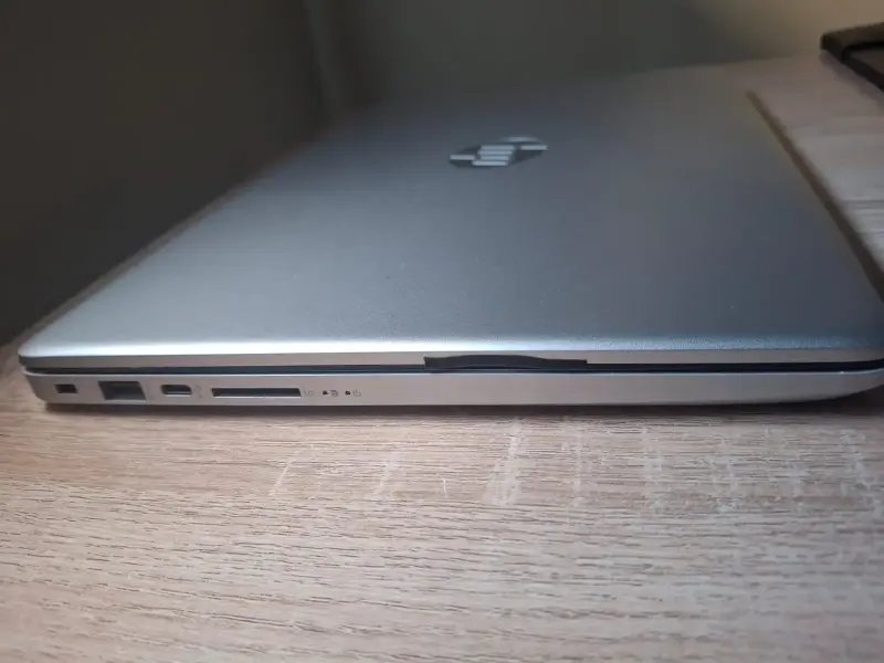 Notebook HP Intel Core i3 8GB RAM 224GB SSD - 3