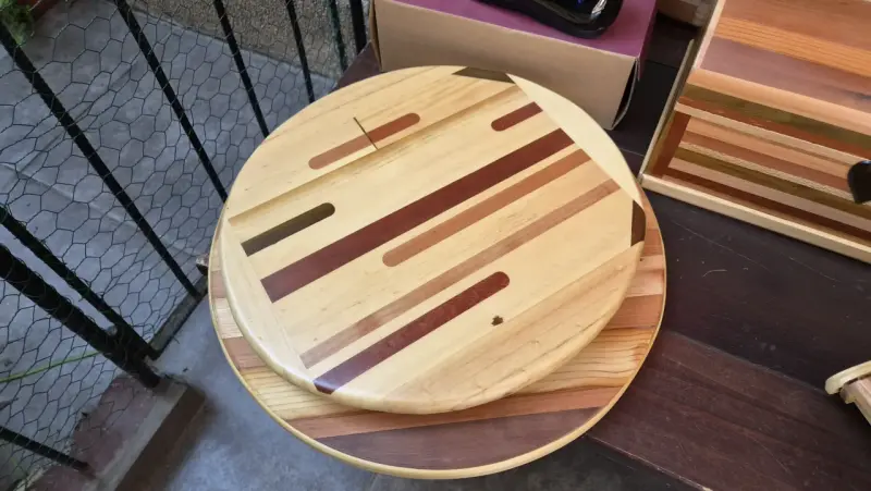 Tabla de madera redonda de pizza - 2