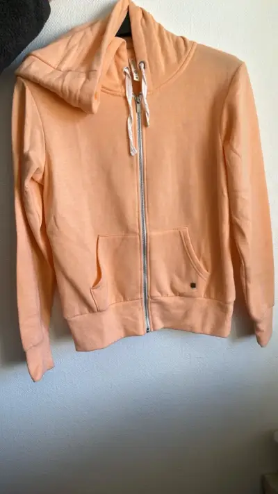Polerón con capucha color durazno para mujer - miniatura 2