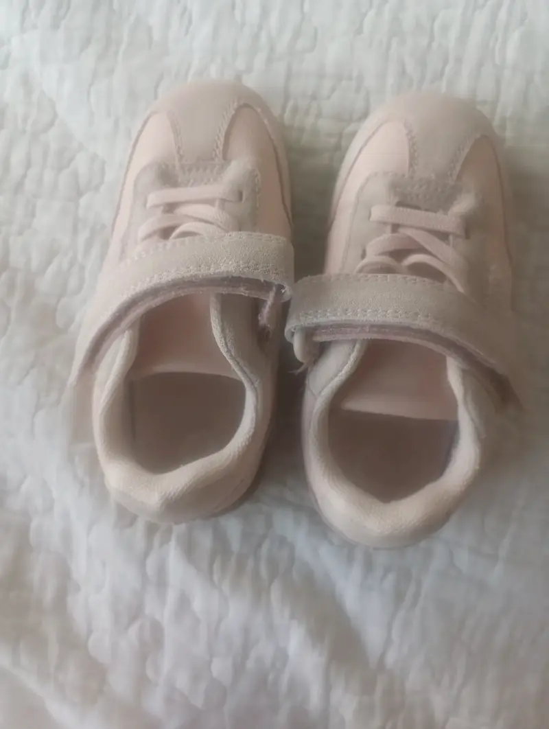 Zapatillas marca colloky talla 25 - 1