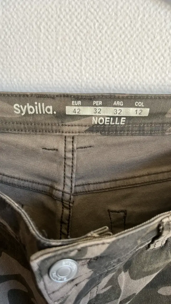 Pantalones cargo camuflados Sybilla Noelle - 3