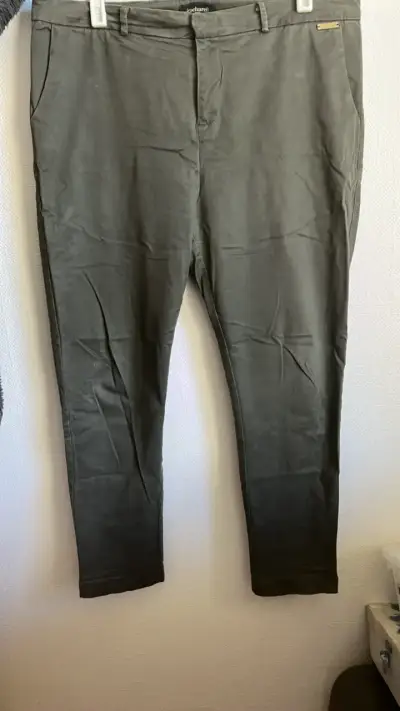 Pantalon de vestir Cacharel Verde musgo - miniatura 1