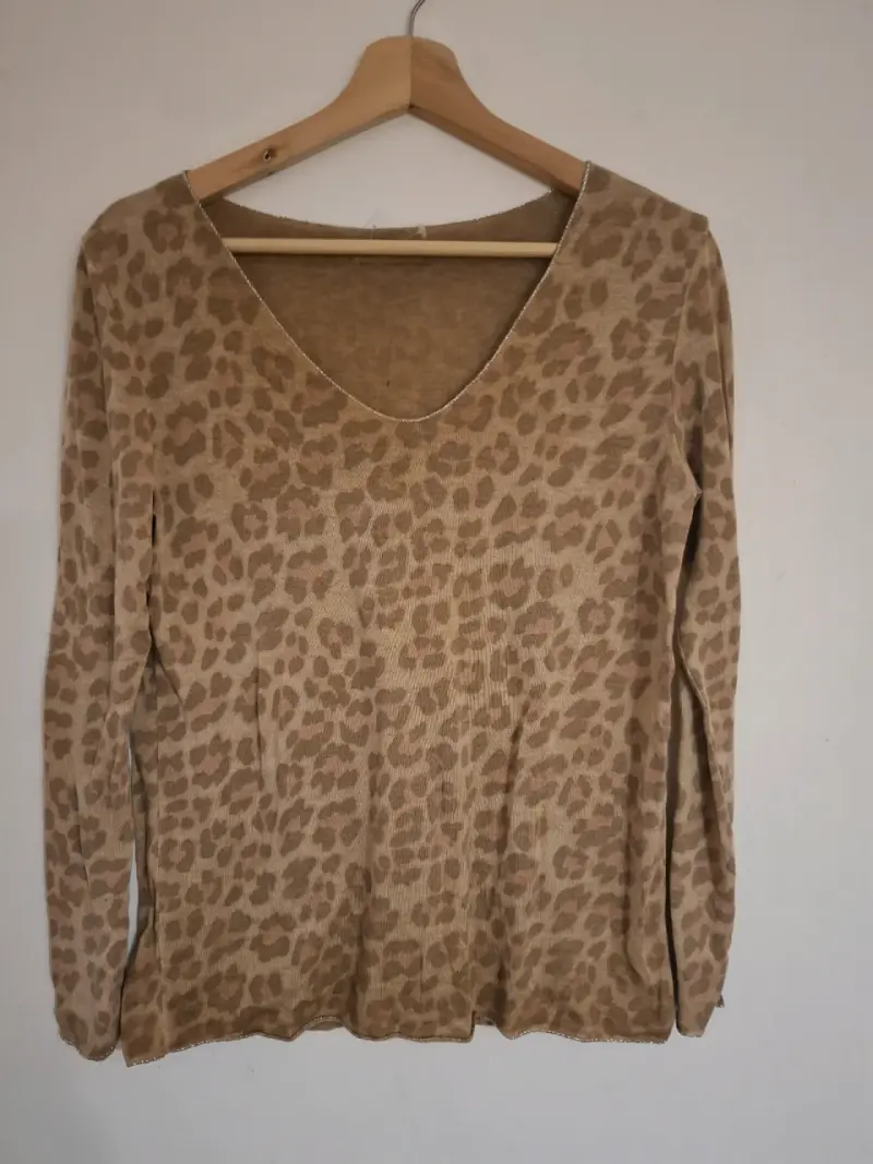 Suéter de mujer con estampado animal print - 2