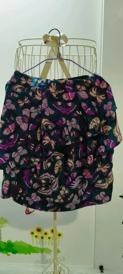 Falda estampado de mariposas - miniatura 2