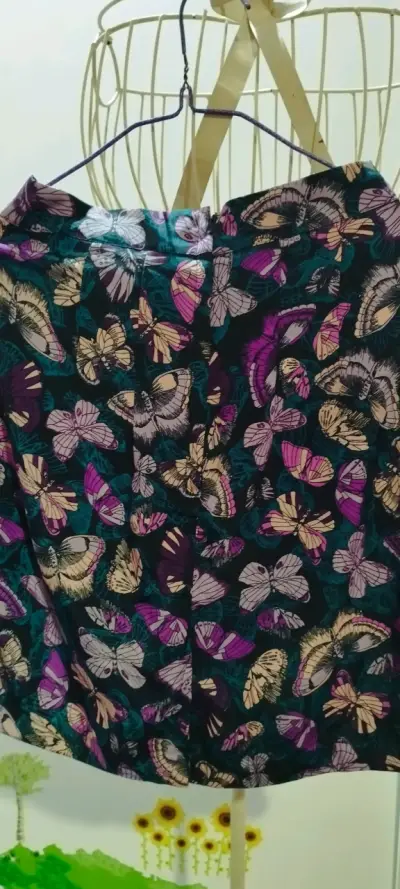 Falda estampado de mariposas - miniatura 5