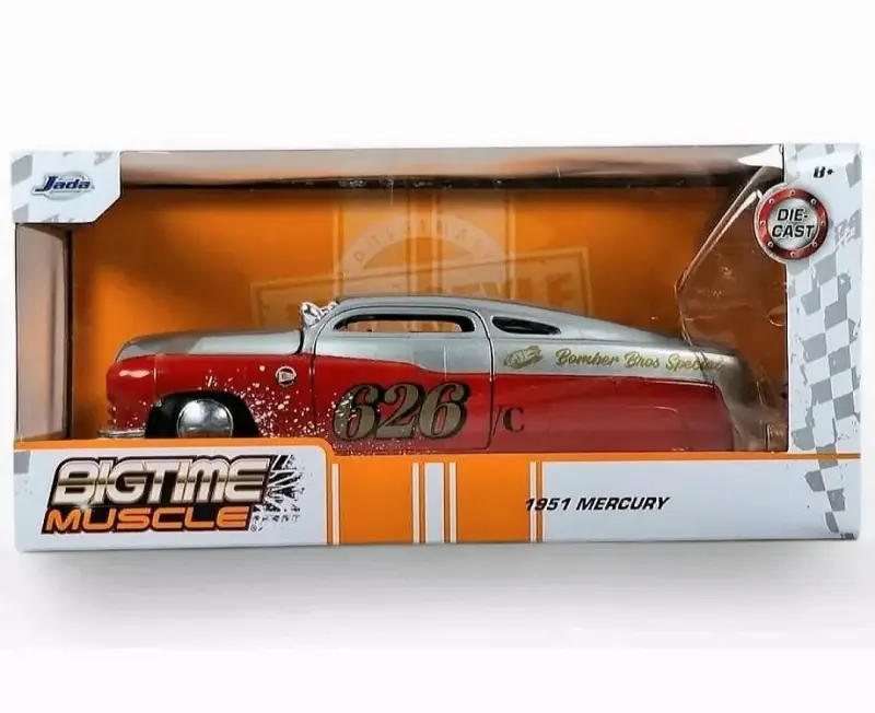 Modelo a escala 1951 Mercury Bomber Diecast - 4