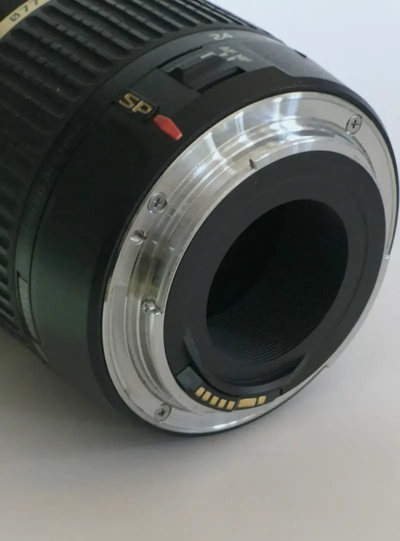 Lente Tamron 10-24mm Di II SP para cámaras DSLR - 3