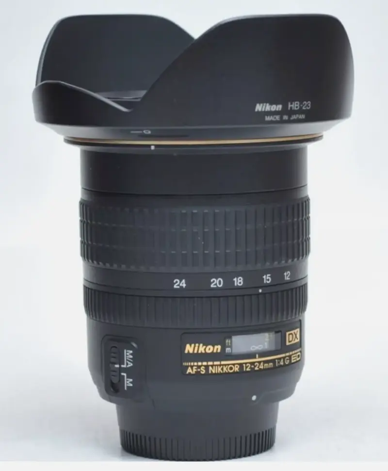 Lente Nikon AF-S NIKKOR 12-24mm f/4G ED DX - 1
