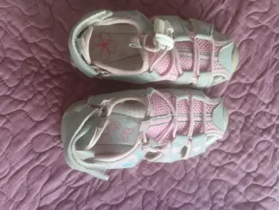Sandalias chalas y zapatillas talla 25 - miniatura 1