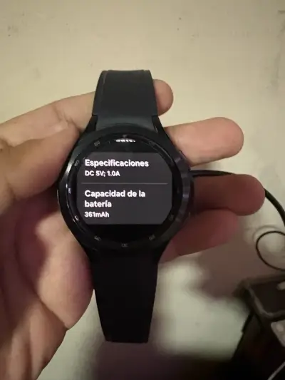 Samsung Galaxy Watch4 Classic Negro con Cargador - miniatura 4