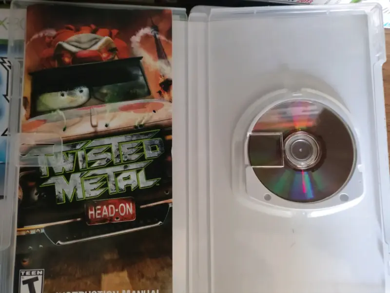 Juego PSP Twisted Metal Head-On Greatest Hits - 3