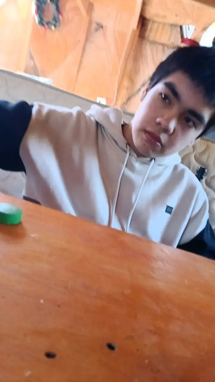 Vendo a mi amigo tímido