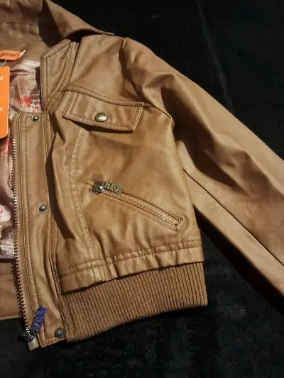 Chaqueta de cuerina marrón D&G para mujer corta - miniatura 5