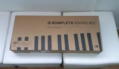 Teclado MIDI Komplete Kontrol M32 compacto - miniatura 2