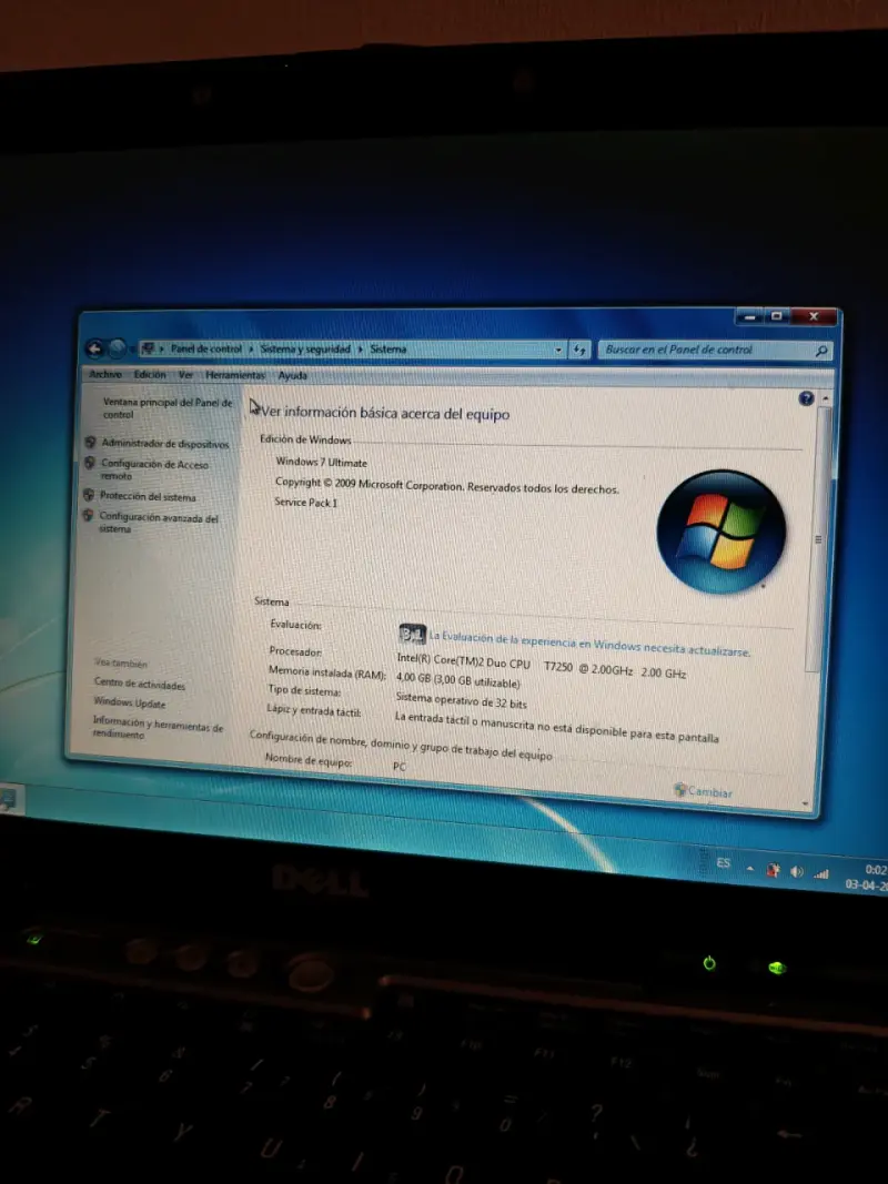 Laptop Dell Latitude D630 con Intel Core 2 Duo - 2