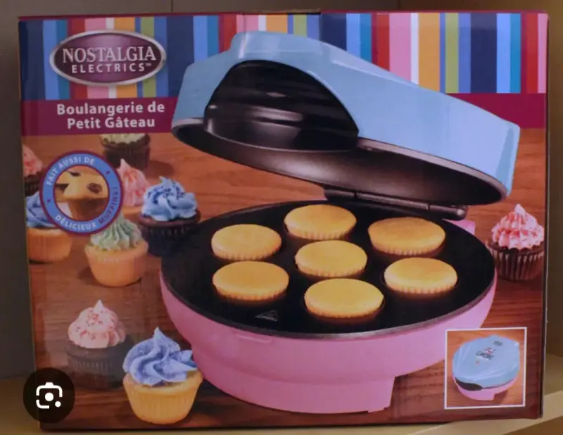 Máquina para hacer cupcakes Nostalgia Electrics - 2