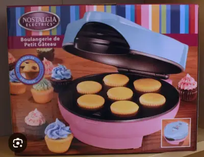 Máquina para hacer cupcakes Nostalgia Electrics - miniatura 2