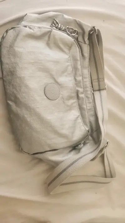 Bandolera gris Kipling con correa ajustable - miniatura 1