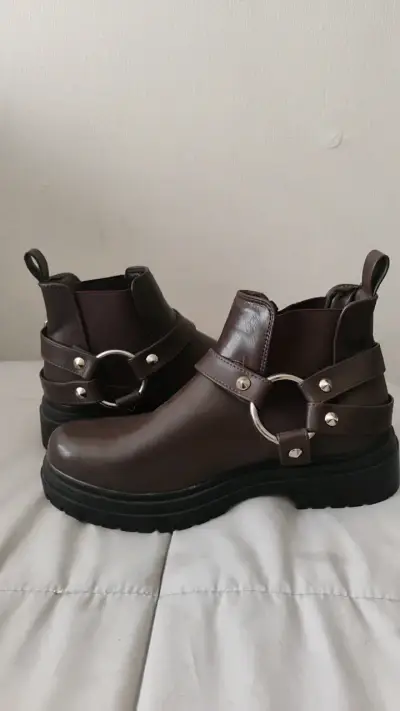Botines de cuero marrón con hebillas - miniatura 5