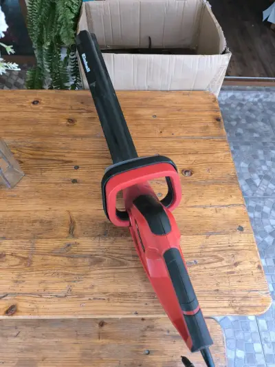 Cortasetos eléctrico Einhell GH-EH 4245 45cm - miniatura 2