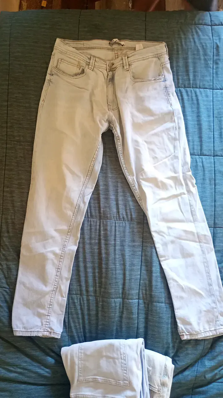 Jeans claros para hombre Zara en buen estado - 1