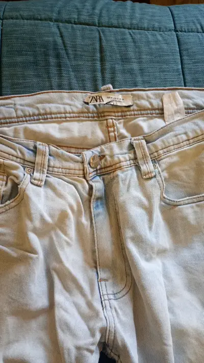 Jeans claros para hombre Zara en buen estado - miniatura 2