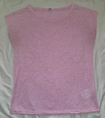 Polera Rosada Casual para Mujer - miniatura 1