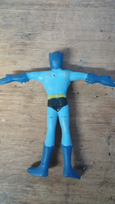 Figura de acción de superhéroe azul - miniatura 2