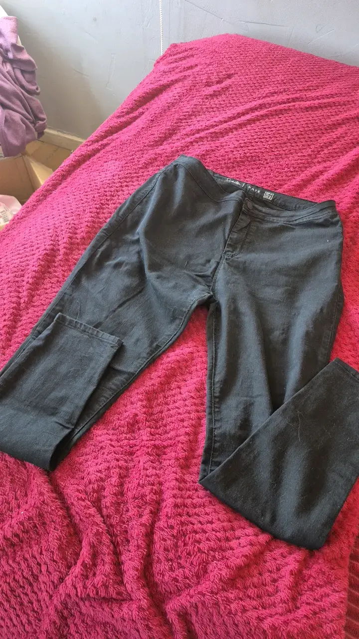 Pantalones negros talla 18 estilo casual - 1