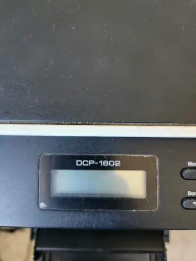 Impresora multifuncional Brother DCP-1602 en buen estado - miniatura 2