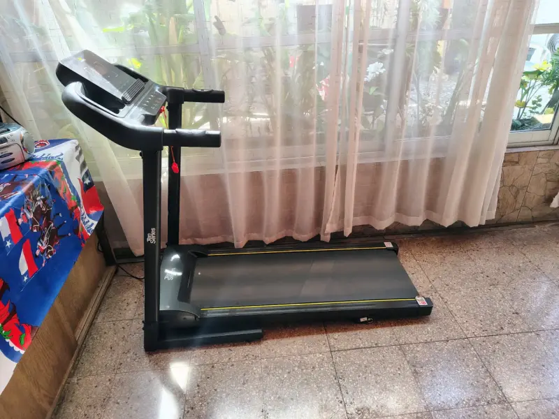 Caminadora eléctrica Ten Series en buen estado - 1